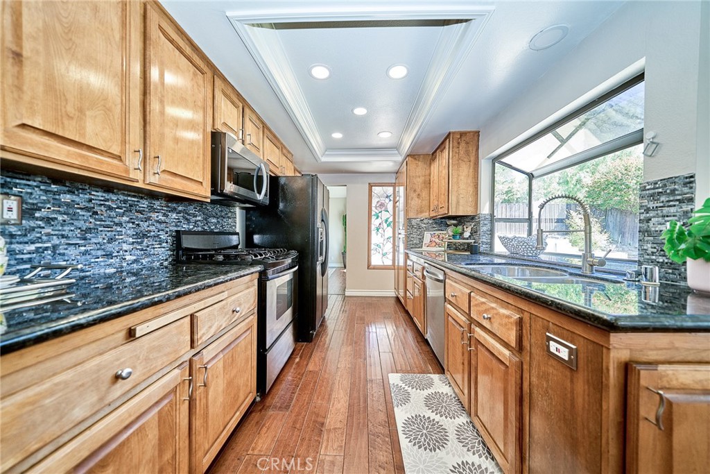 118 Marion Boulevard, Fullerton CA 92835 - photo 10