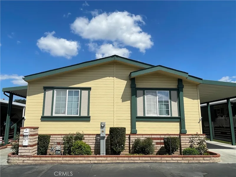 1201 W Valencia 42, Fullerton, CA 92833