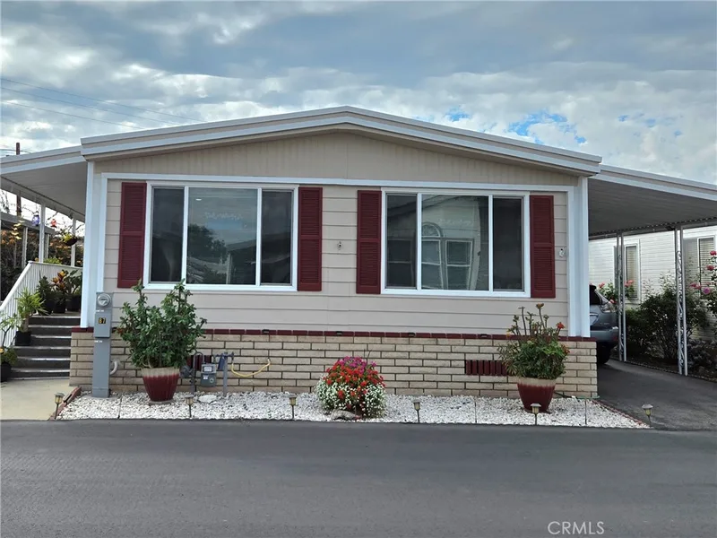 1201 W Valencia Drive 87, Fullerton, CA 92833