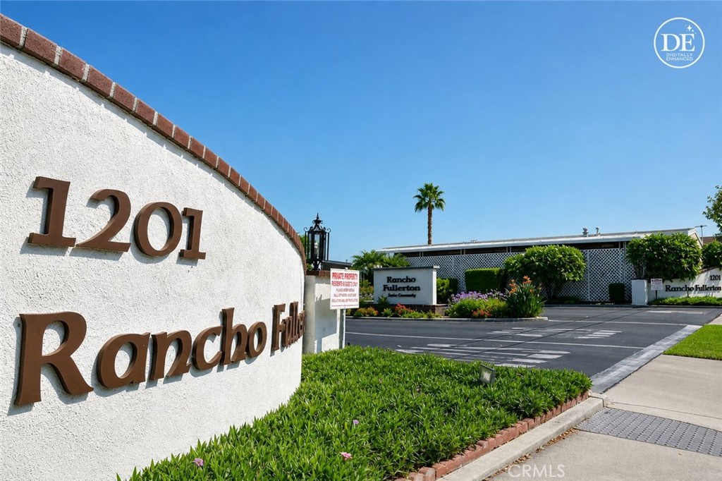1201 W Valencia Drive 97, Fullerton CA 92833 - photo 18