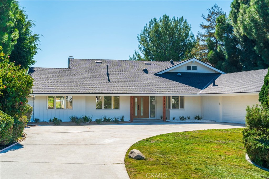 1210 Anita Pl, Fullerton CA 92831 - photo 1