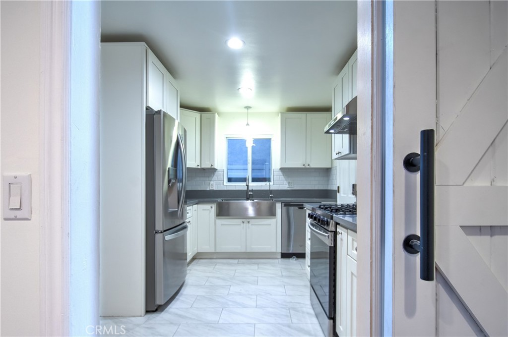 1212 W Woodcrest Avenue, Fullerton CA 92833 - photo 4