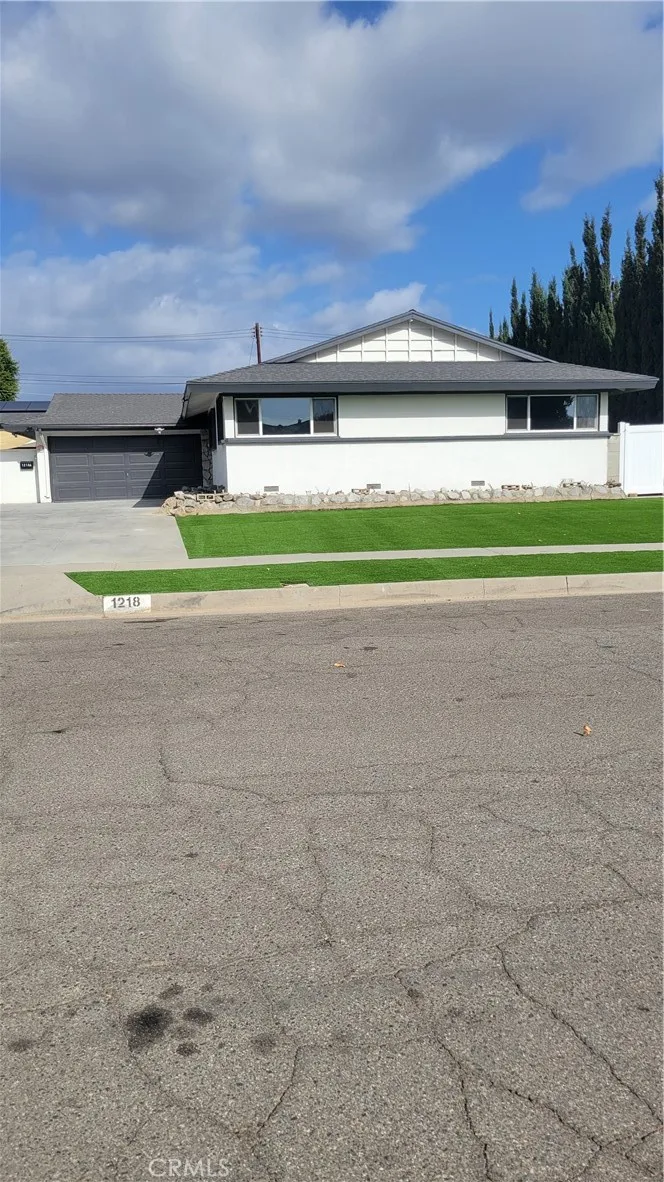1218 A N Hale, Fullerton, CA 92831