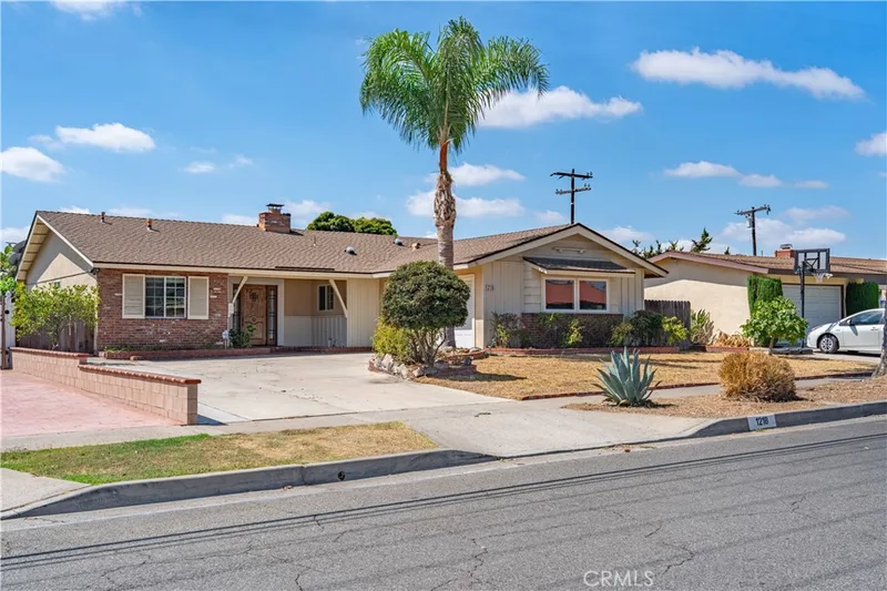 1218 Evergreen Ave., Fullerton, CA 92835