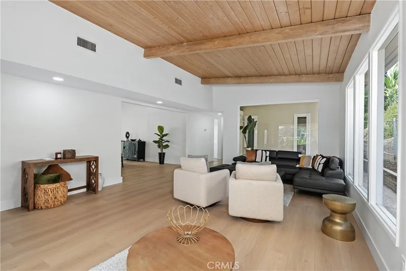 1219 N Raymond Avenue, Fullerton, CA 92831