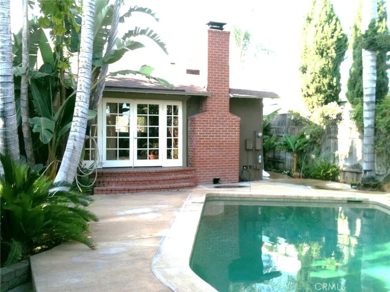 1224 E Commonwealth, Fullerton, CA 92831