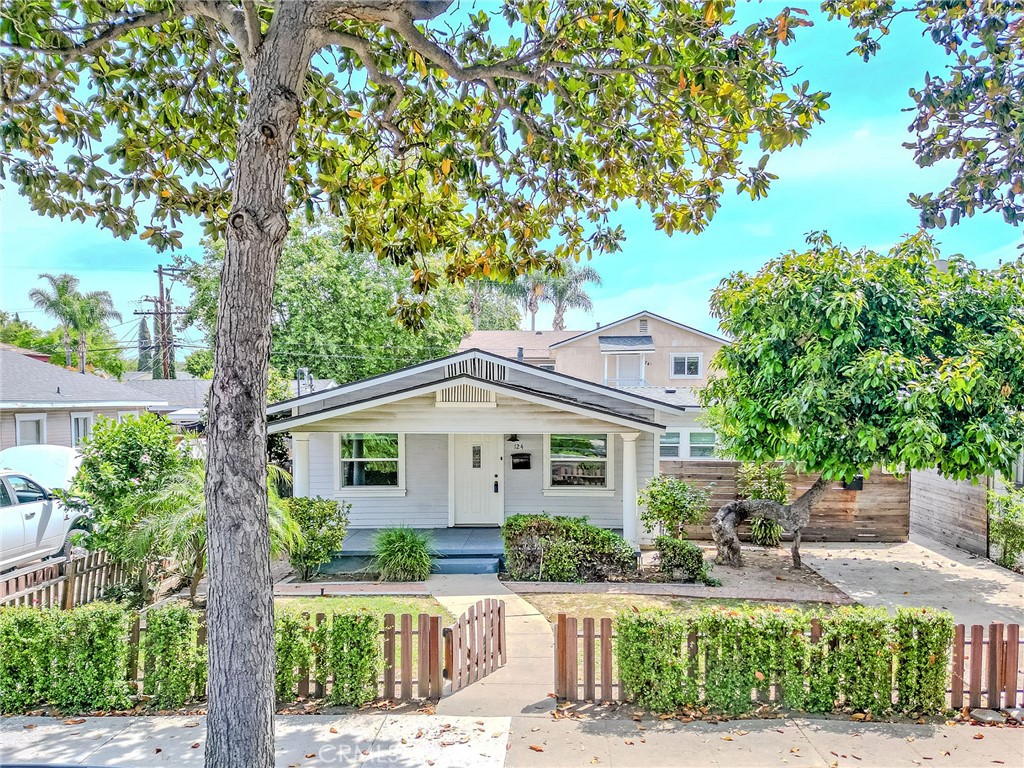 124 N Princeton Avenue, Fullerton CA 92831 - photo 1
