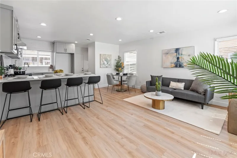 128 S Citrus Avenue, Fullerton, CA 92833