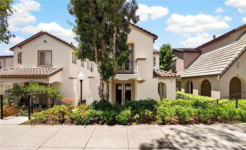 1300 Mcfadden Drive, Fullerton, CA 92833