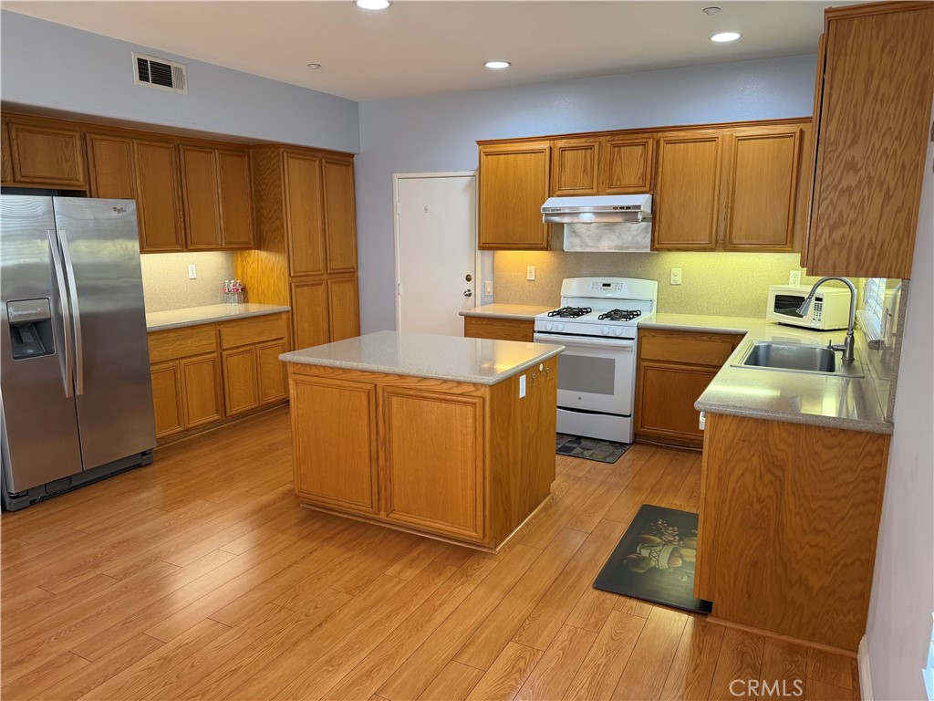 1305 Mc Fadden Drive, Fullerton CA 92833 - photo 5