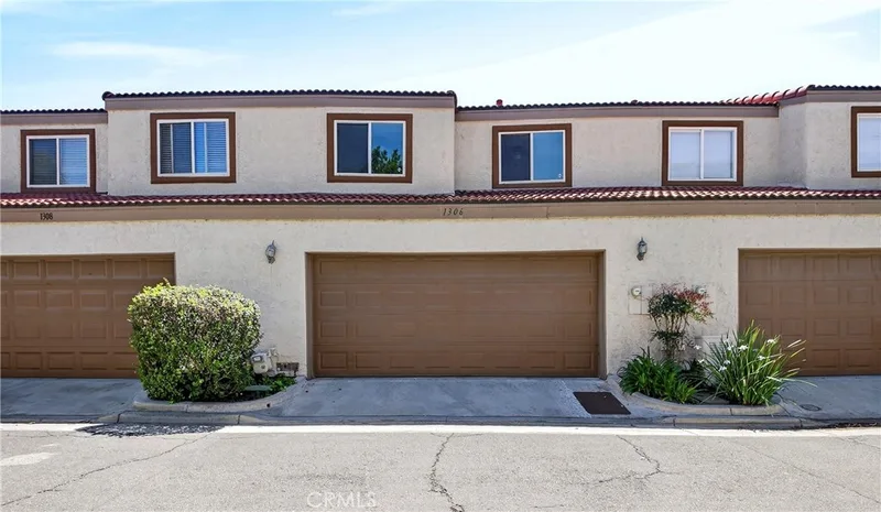 1306 Calle Grande 69, Fullerton, CA 92835