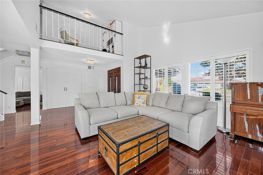 1307 Eltham, Fullerton CA 92833 - photo 2
