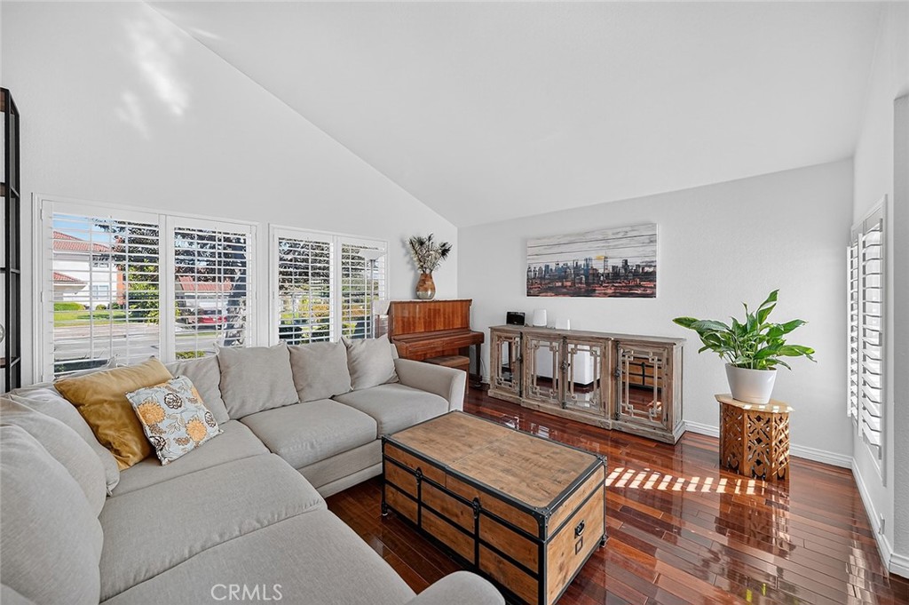 1307 Eltham, Fullerton CA 92833 - photo 3