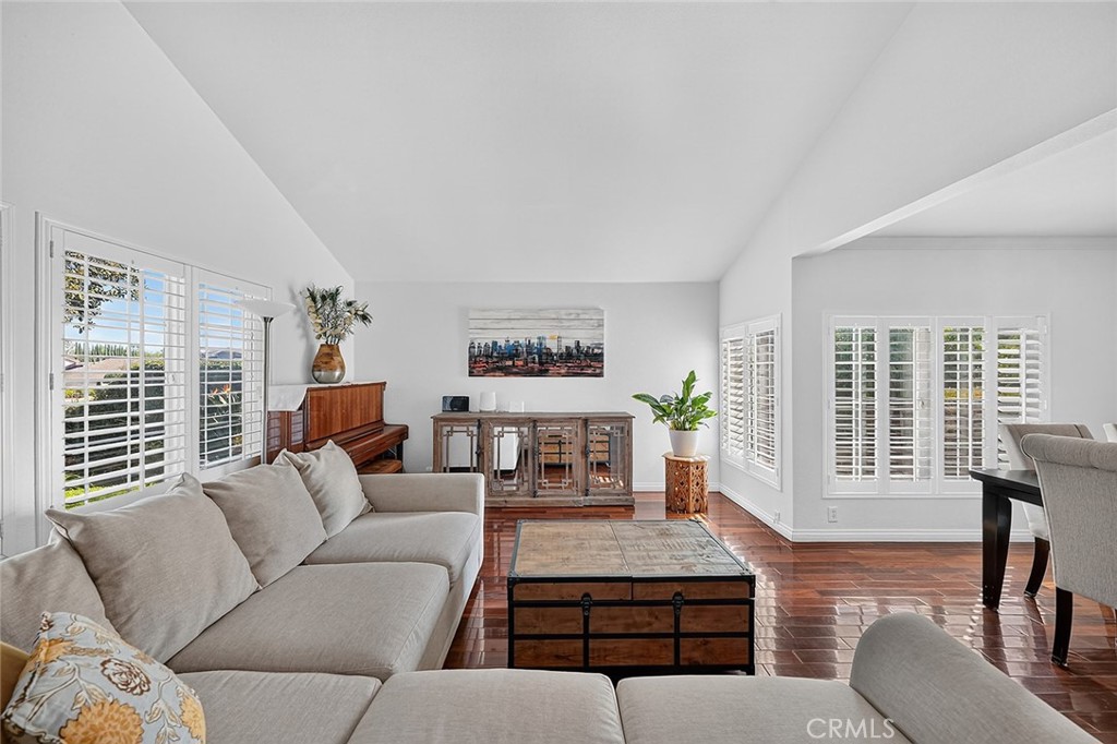 1307 Eltham, Fullerton CA 92833 - photo 4
