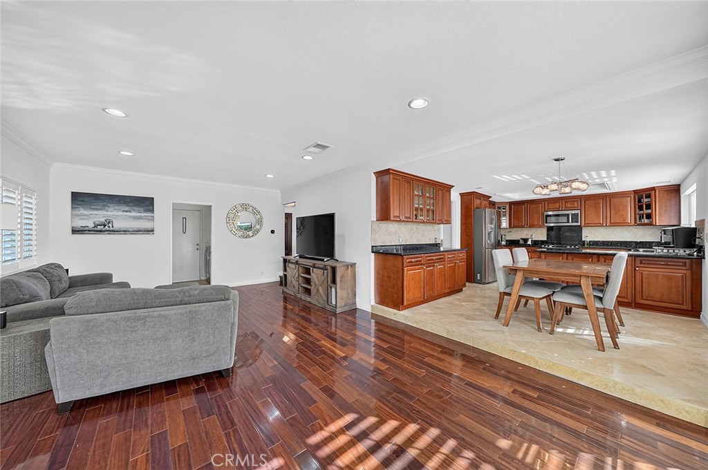 1307 Eltham, Fullerton CA 92833 - photo 7