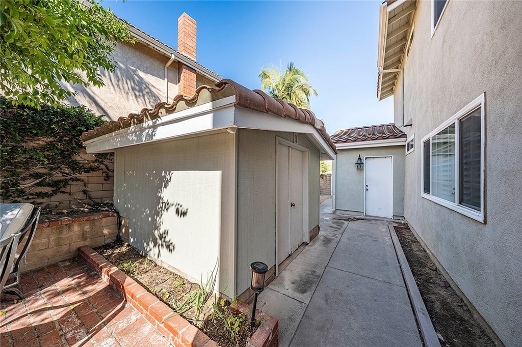 1307 Eltham, Fullerton CA 92833 - photo 54