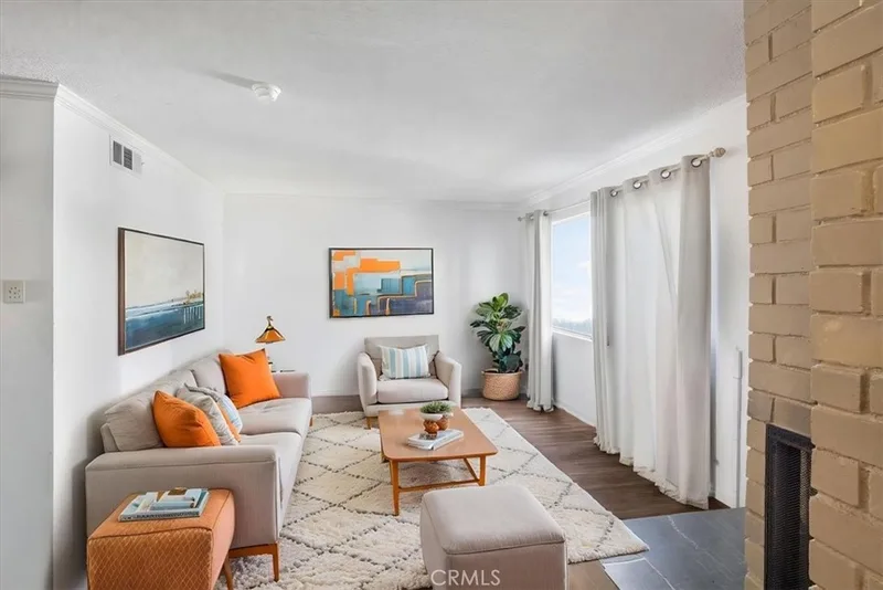 1310 N Placentia, Fullerton