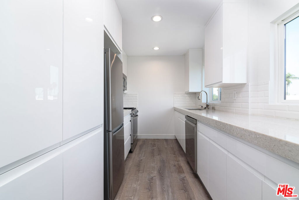 1310 W Valencia Drive Apt 1306, Fullerton CA 92833 - photo 1