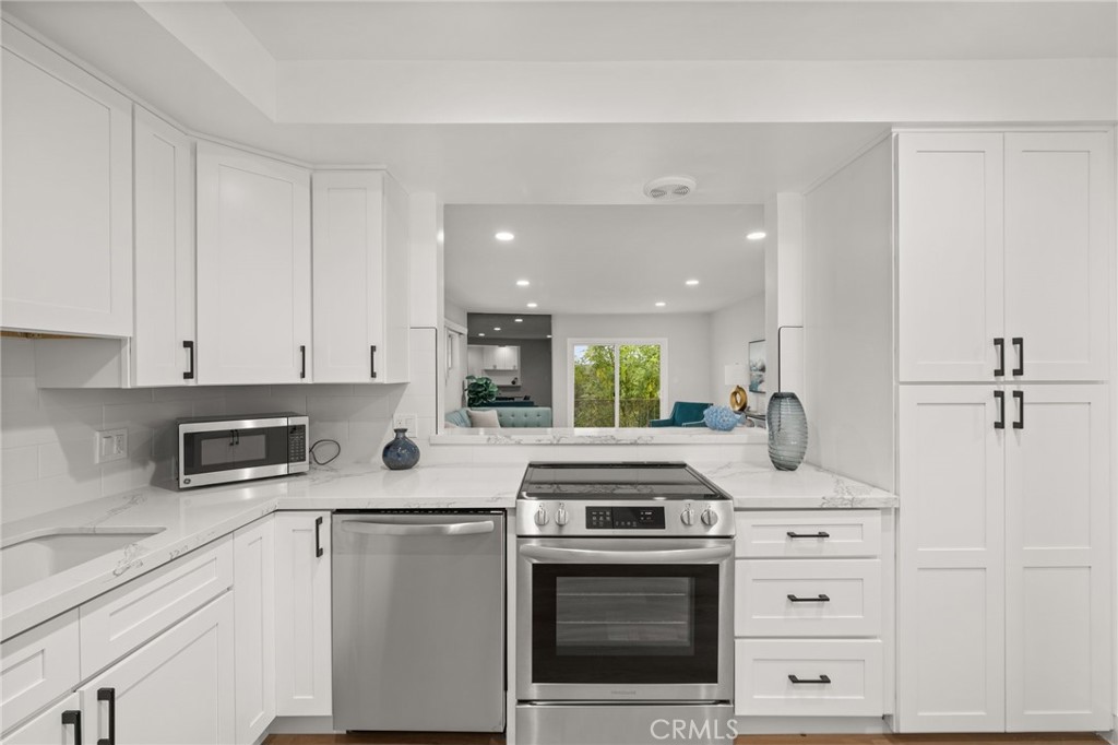 1349 Shadow Lane 218, Fullerton CA 92831 - photo 8