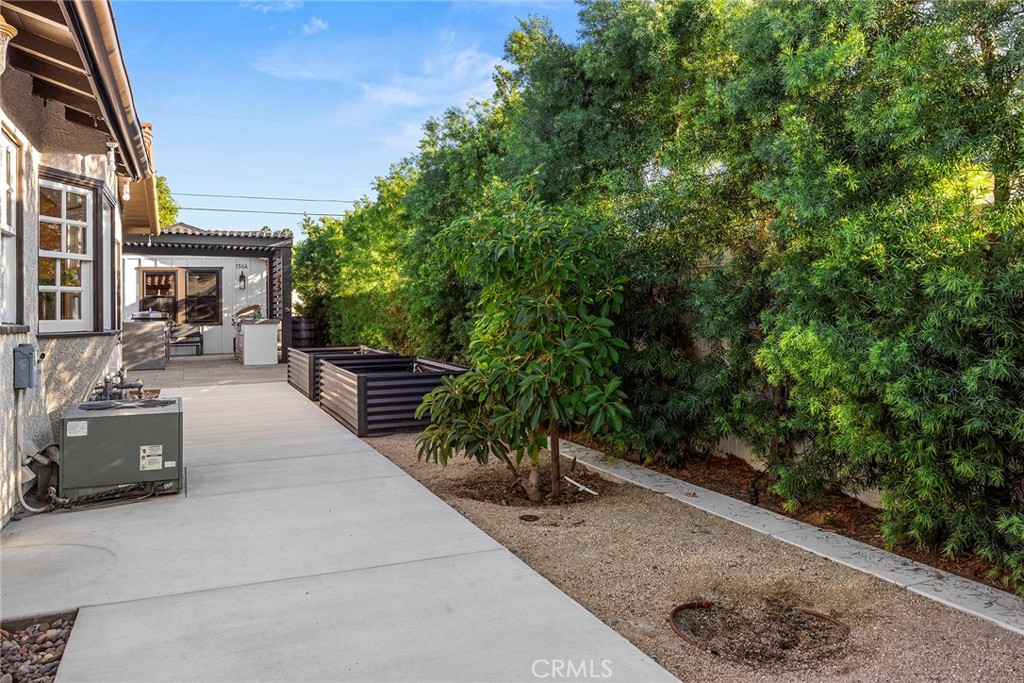 136 Miramonte Drive, Fullerton CA 92835 - photo 73