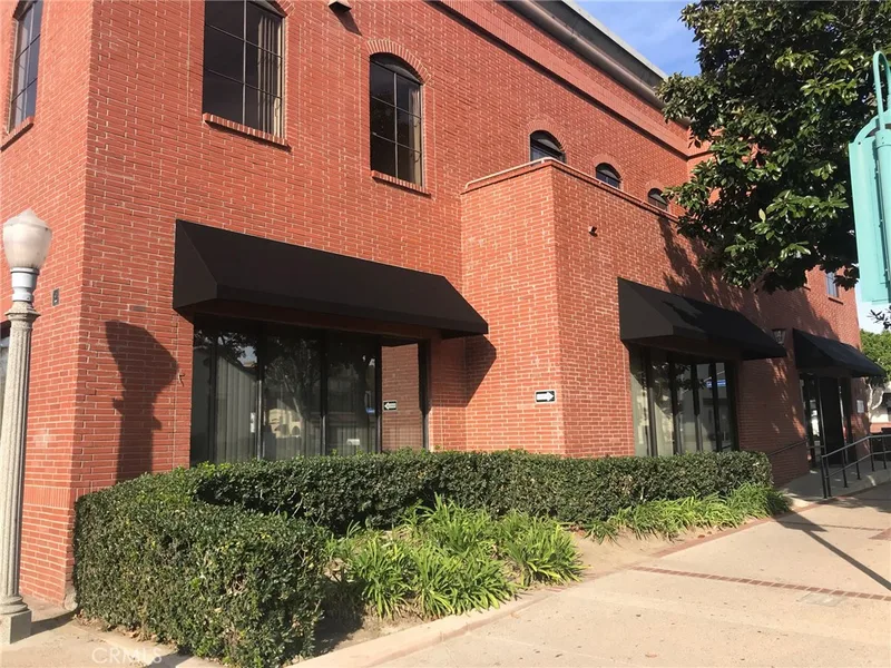 140 E Commonwealth, Fullerton, CA 92832