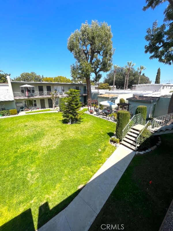 142 S Princeton Avenue 6, Fullerton CA 92831 - photo 1