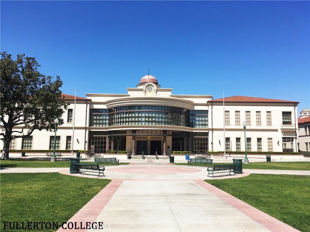 Fullerton College - only 2.5 miles away - 1425 Longview, Fullerton CA 92831 - photo 42