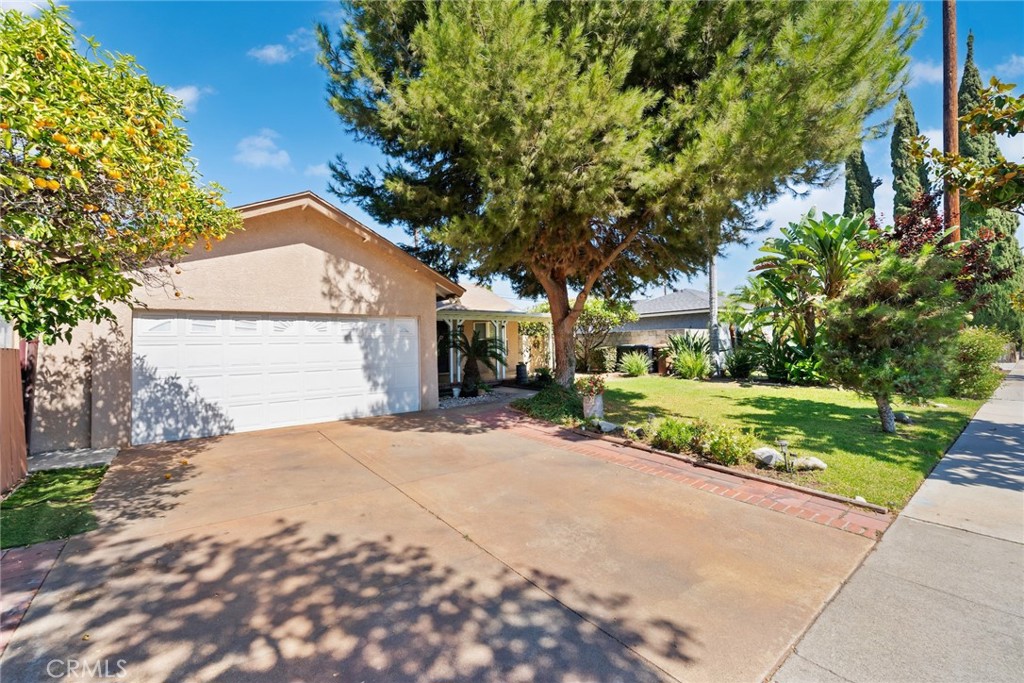 1425 W Woodcrest Avenue, Fullerton CA 92833 - photo 1