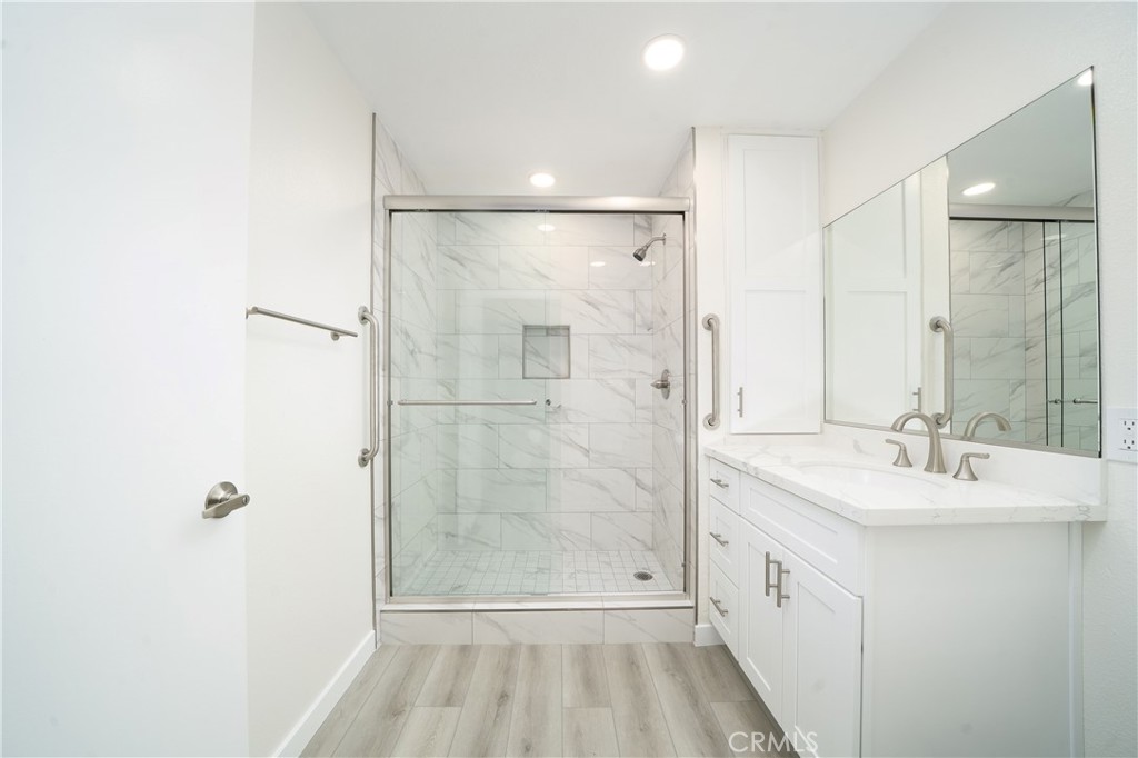 Bathroom - 1501 N Brea Boulevard 212, Fullerton CA 92835 - photo 10