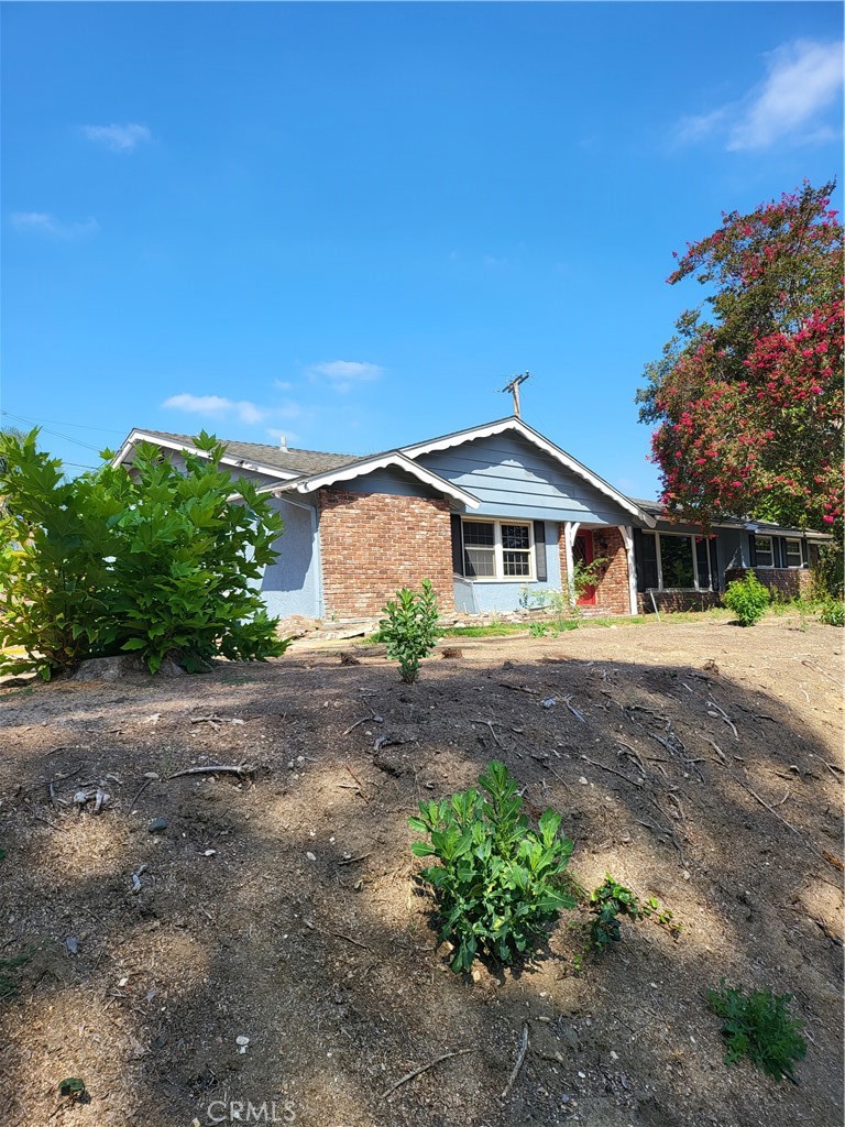 1517 Longview, Fullerton CA 92831 - photo 1