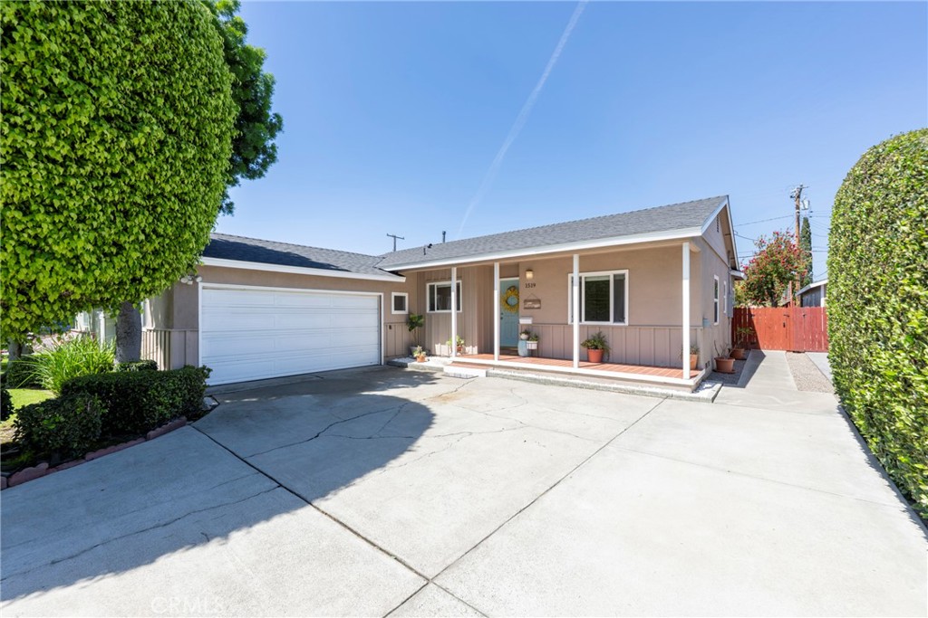 1519 Victoria, Fullerton CA 92831 - photo 1