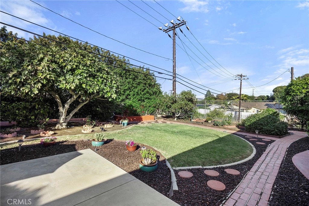 1525 Rolling Hills Drive, Fullerton CA 92835 - photo 29