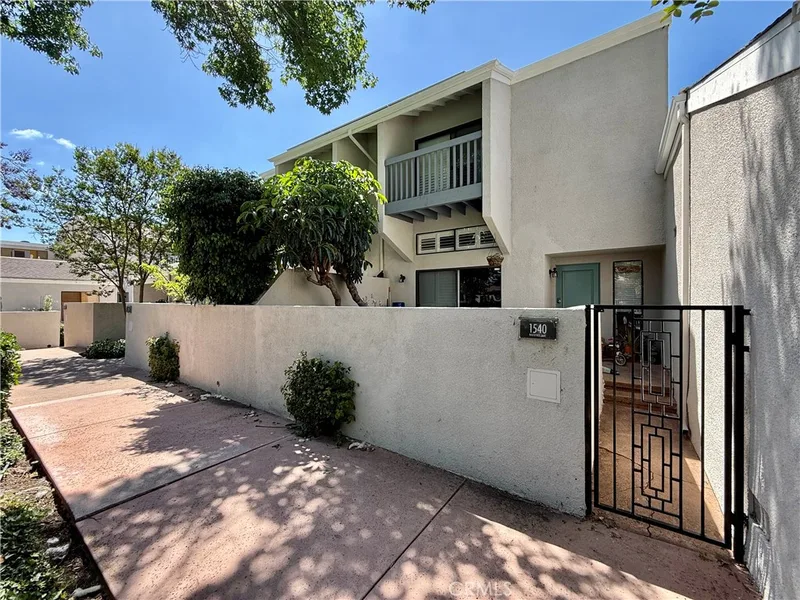 1540 Wavertree, Fullerton, CA 92831