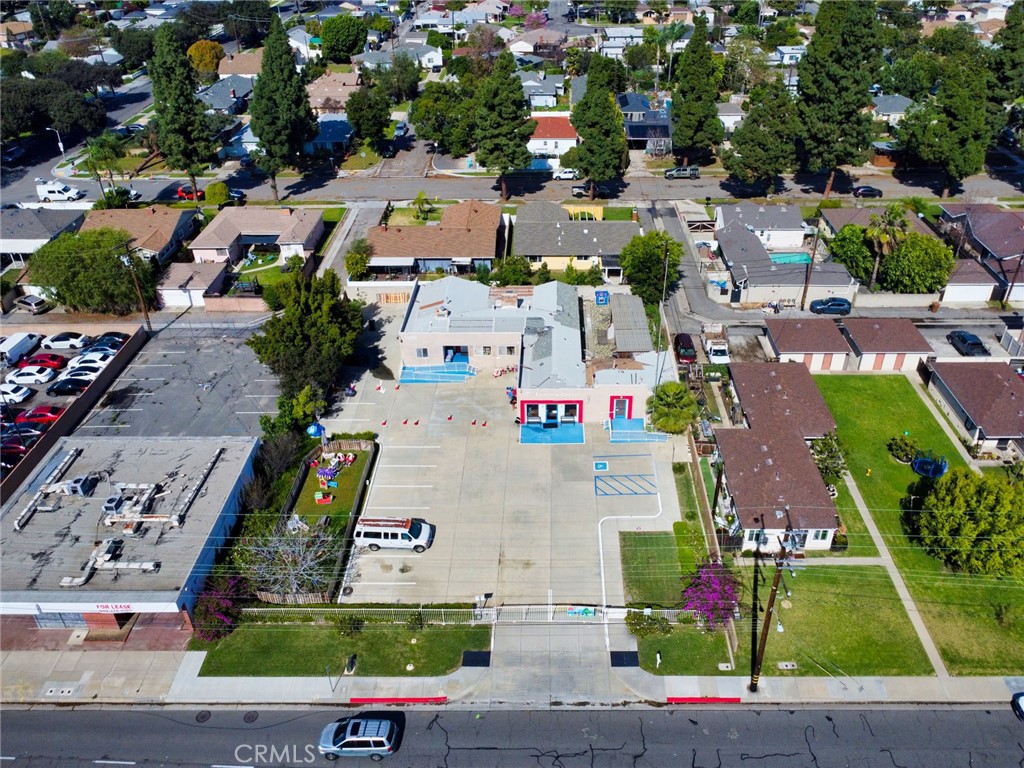 1555 W Commonwealth Avenue, Fullerton CA 92833 - photo 7