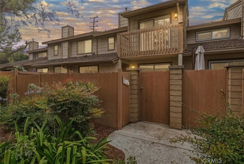 1569 Avenida Selva 201, Fullerton