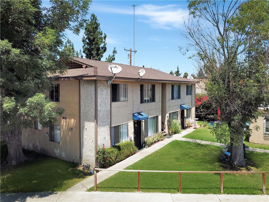 1600 Picadilly, Fullerton CA 92833 - photo 1