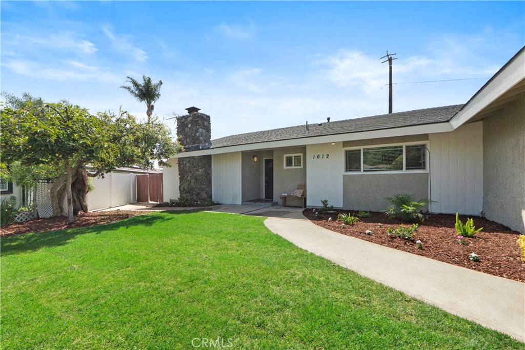 1612 W Brookdale Place, Fullerton CA 92833 - photo 2