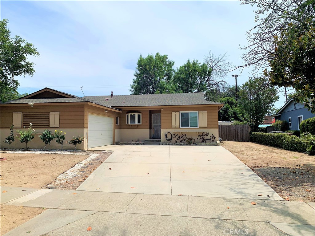 1638 Grove Place, Fullerton CA 92831 - photo 1