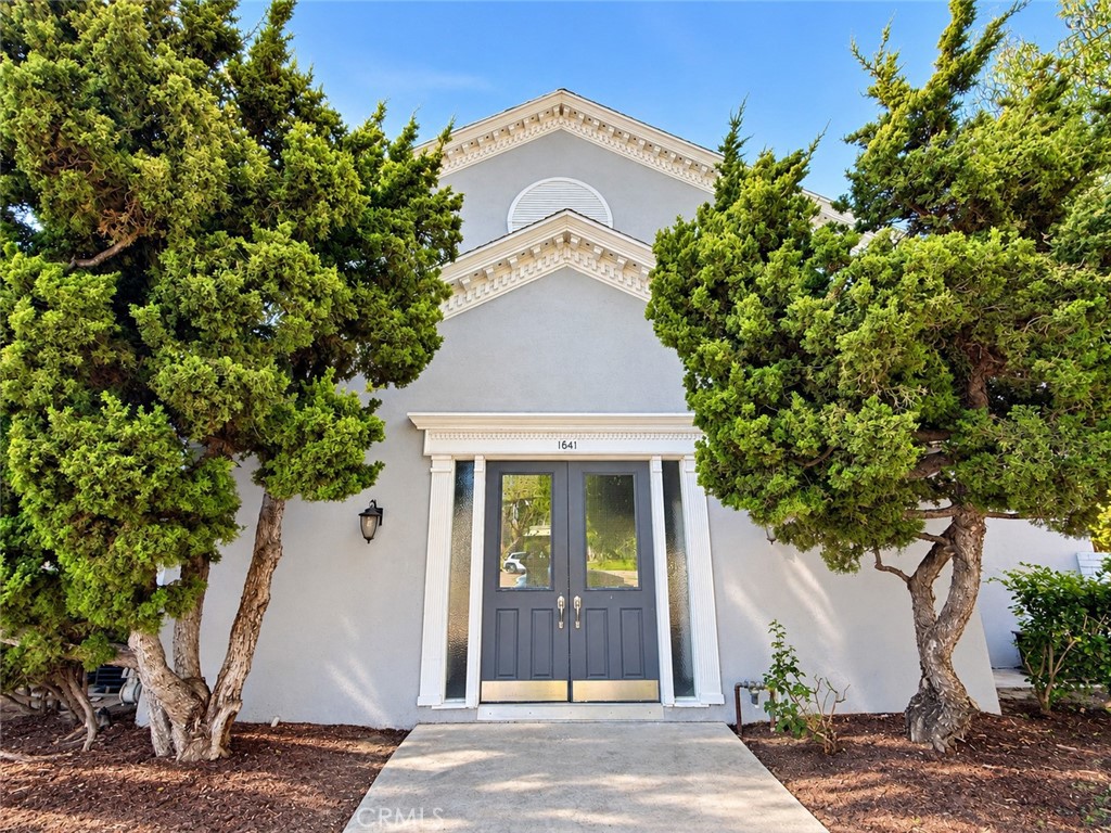 1641 S Pomona D37, Fullerton CA 92832 - photo 2