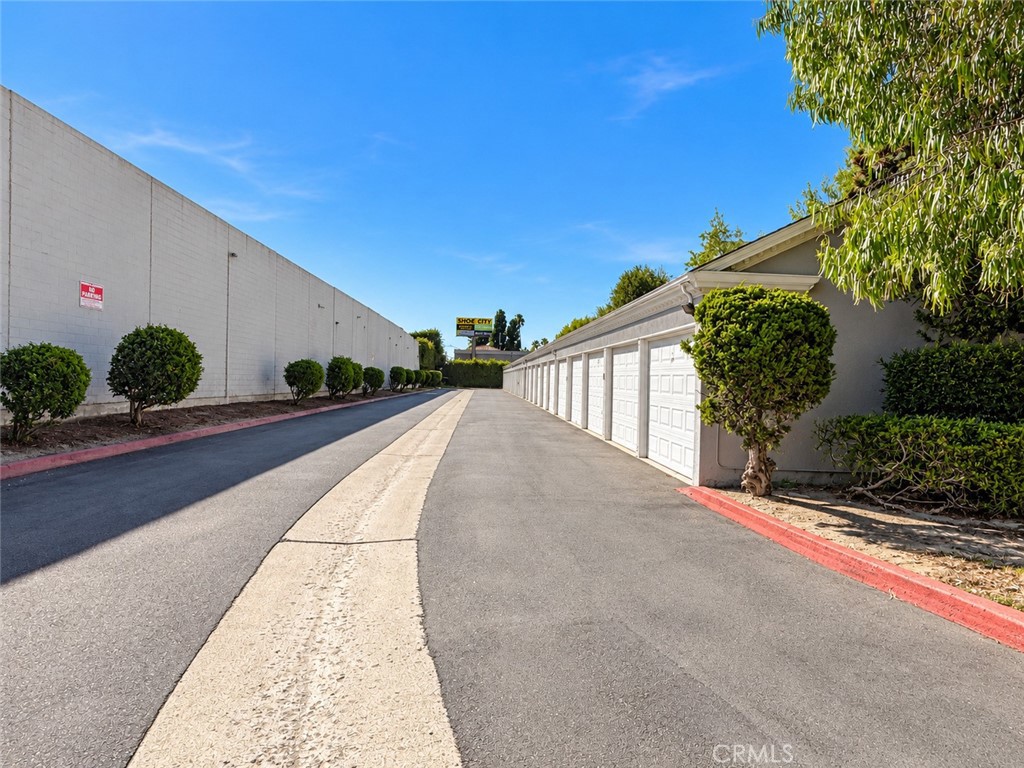 1641 S Pomona D37, Fullerton CA 92832 - photo 23