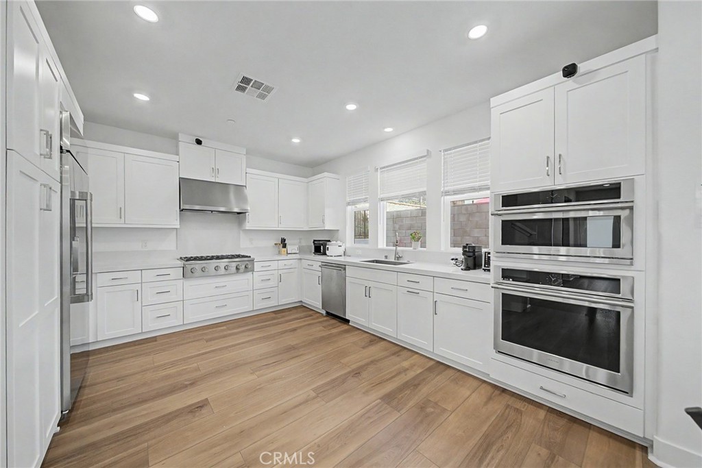 1713 Lychee Street, Fullerton CA 92835 - photo 4