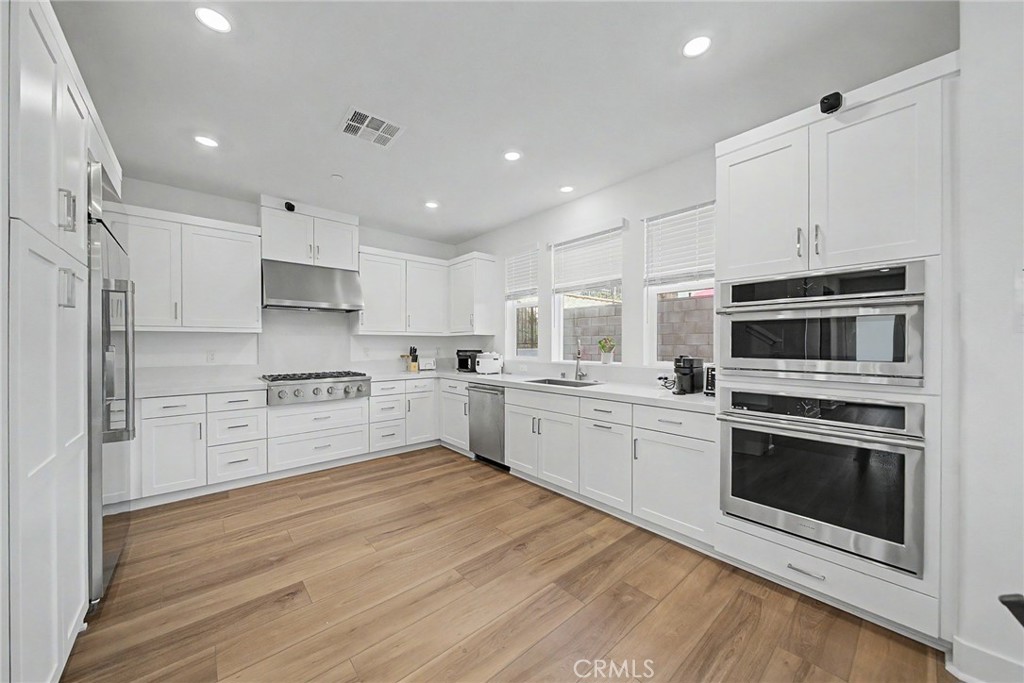 1713 Lychee Street, Fullerton CA 92835 - photo 5