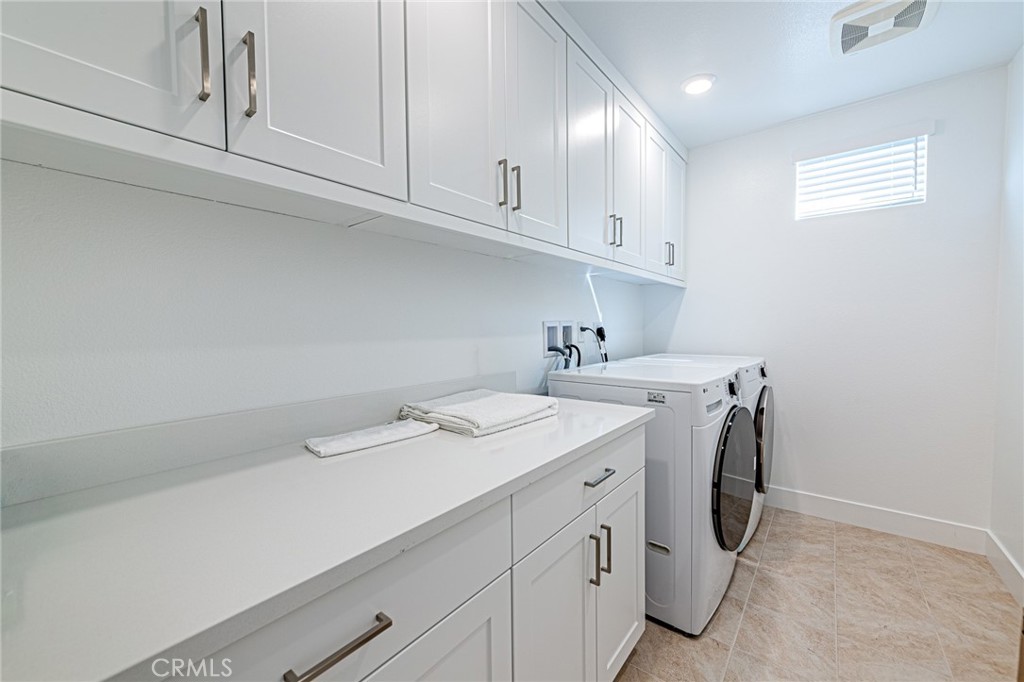 1713 Lychee Street, Fullerton CA 92835 - photo 17