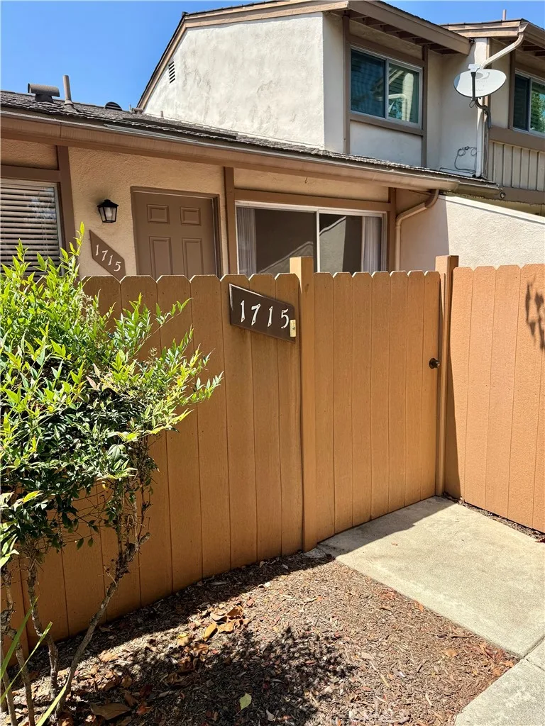 1715 N Gilbert, Fullerton, CA 92833