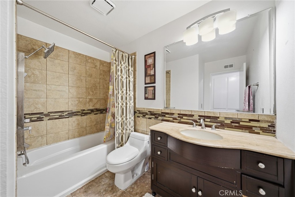 1718 Kingham Avenue, Fullerton CA 92833 - photo 19