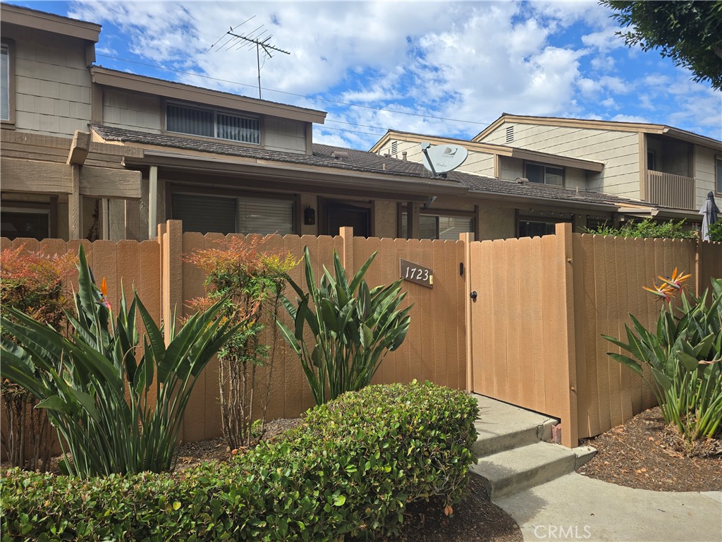 1723 Avenida Selva 47, Fullerton CA 92833 - photo 1