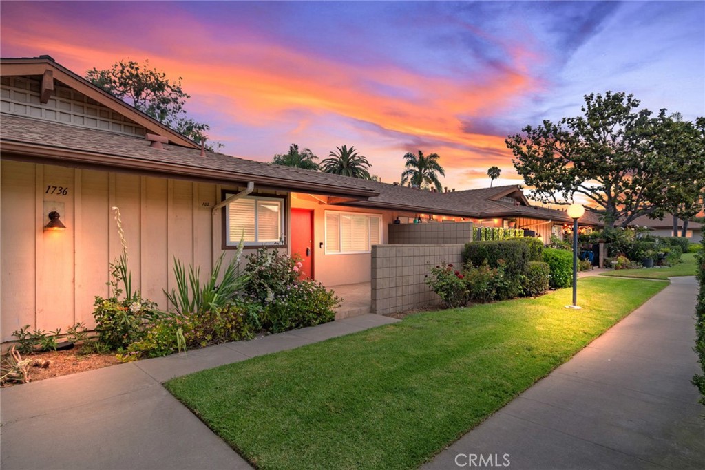 1736 E Commonwealth Ave 102, Fullerton CA 92831 - photo 1