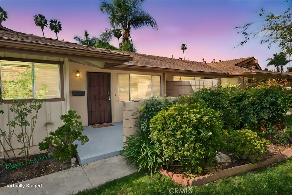 1752 E Commonwealth 102, Fullerton CA 92831 - photo 1