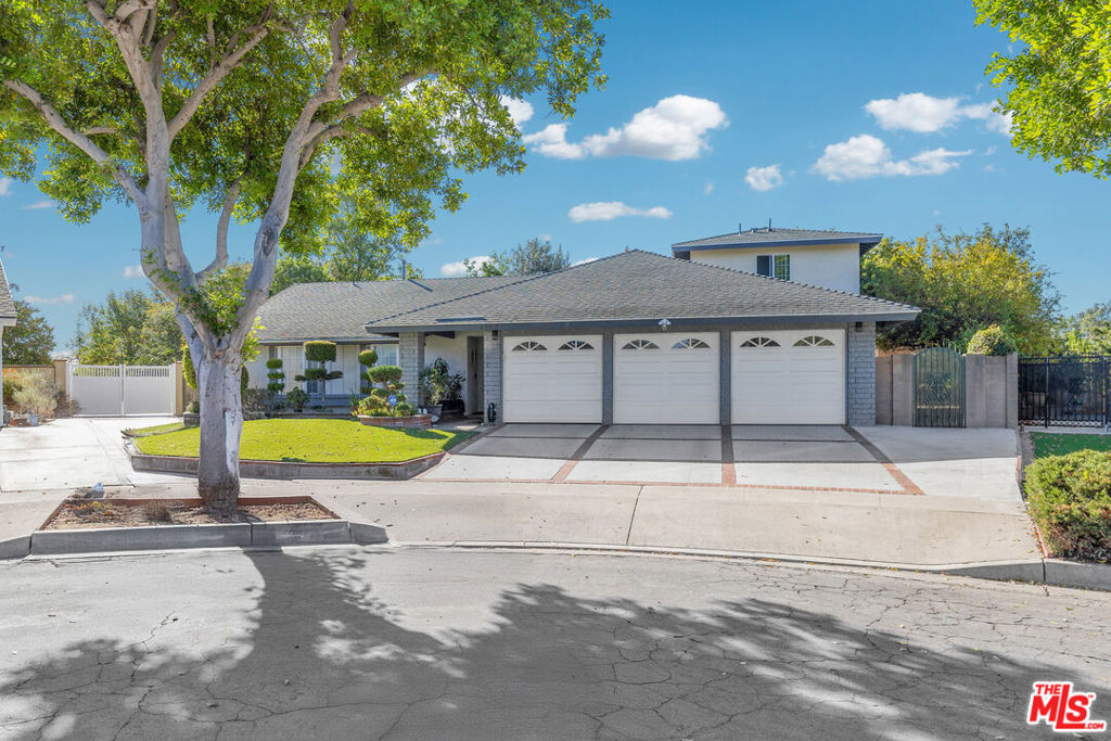 1762 W Las Lanas Lane, Fullerton CA 92833 - photo 2