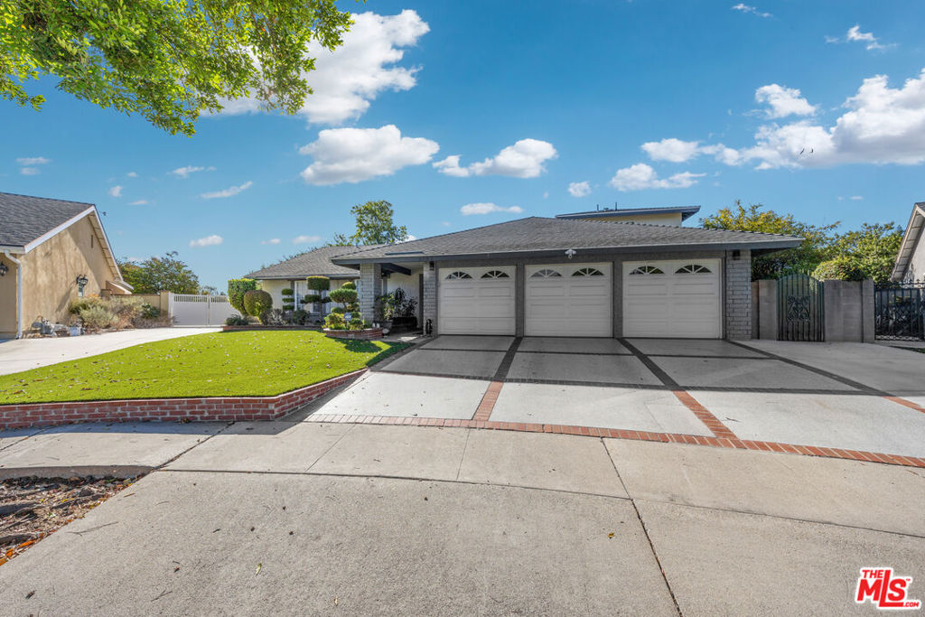1762 W Las Lanas Lane, Fullerton CA 92833 - photo 51